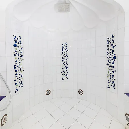 Blue Di Appartement *