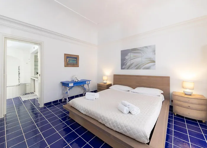 Blue Di アパート カプリ