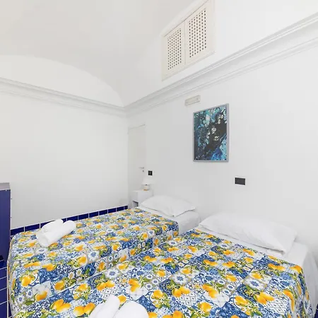 Blue Di * Κάπρι